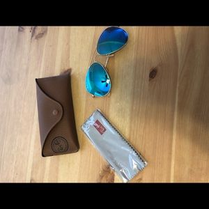 Ray Ban P. Women’s Gold Frames Blue Polarized Lens